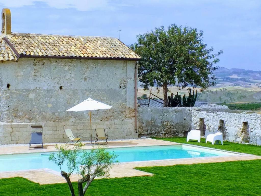 Contrada Gibbesi Villa Gibbesi Vecchio Luaran gambar