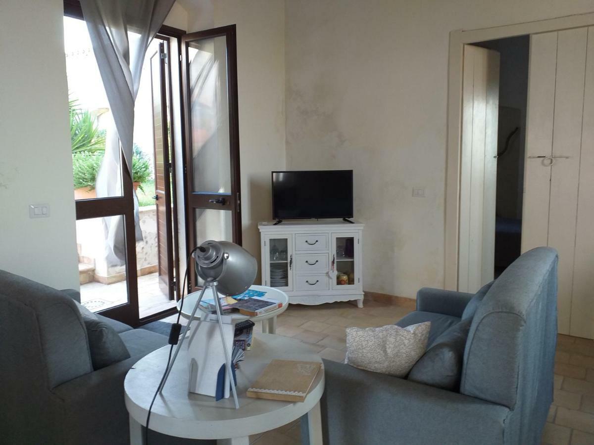 Contrada Gibbesi Villa Gibbesi Vecchio Luaran gambar